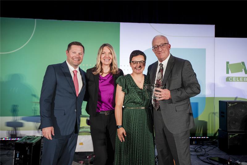 Greg Hanshaw receives Iowa Credit Foundation Impact Award